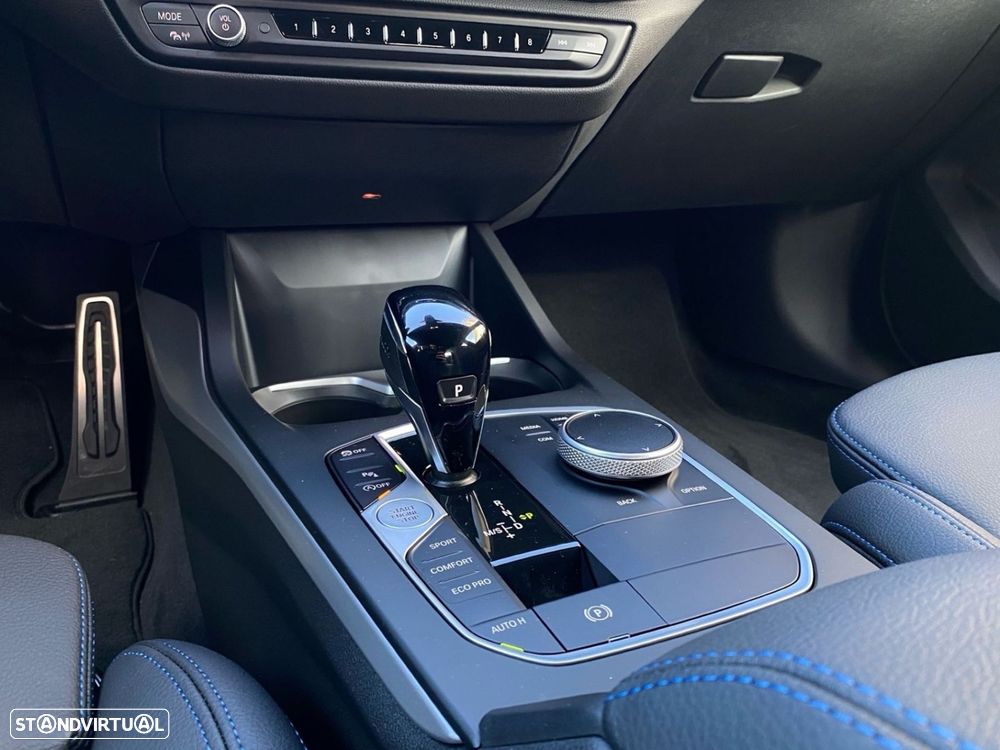 BMW 216 Gran Coupé d Pack Desportivo M - 12