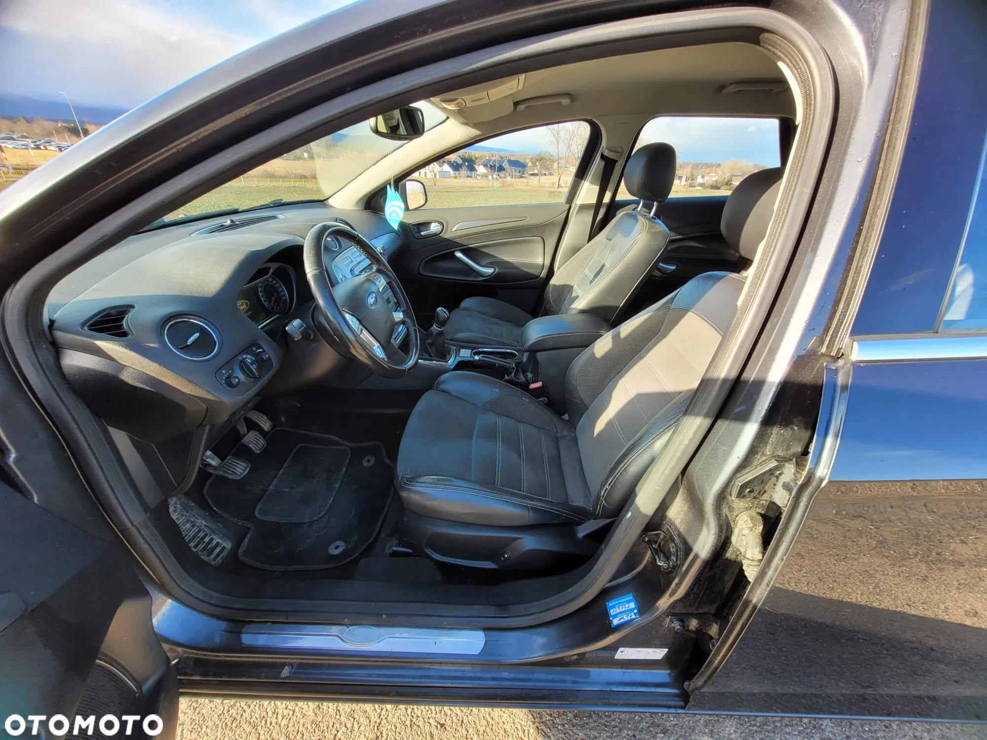 Ford Mondeo - 9