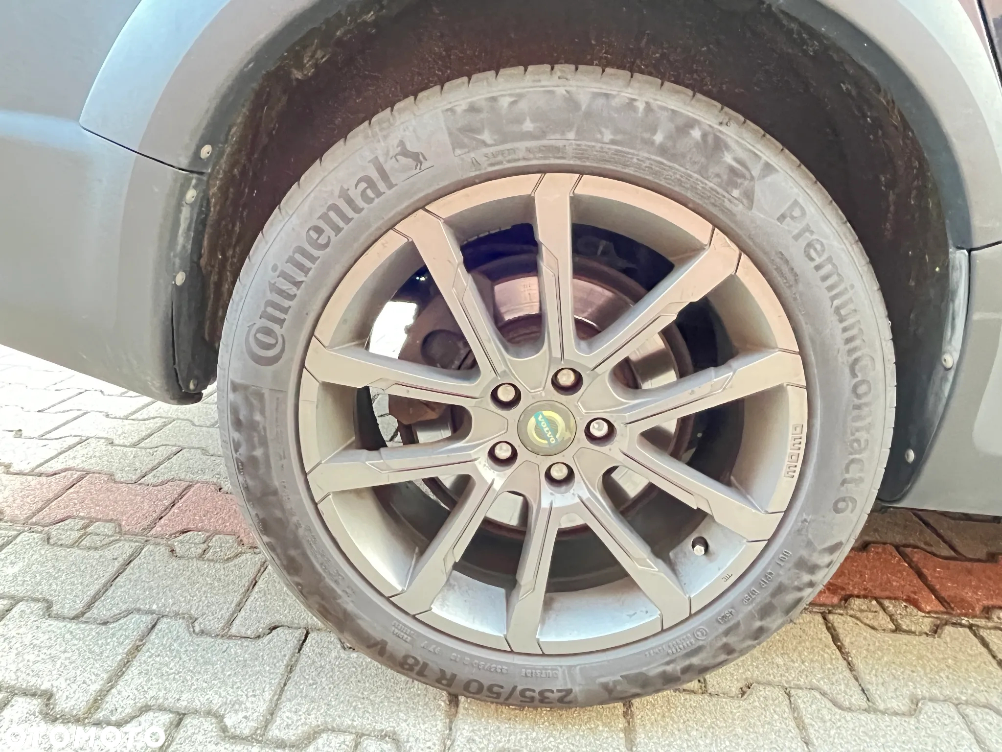 Volvo XC 70 - 26