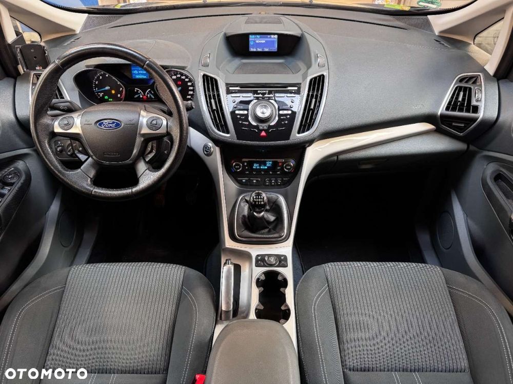 Ford Grand C-MAX - 9