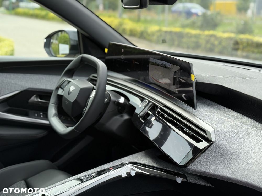 Peugeot 3008 - 11