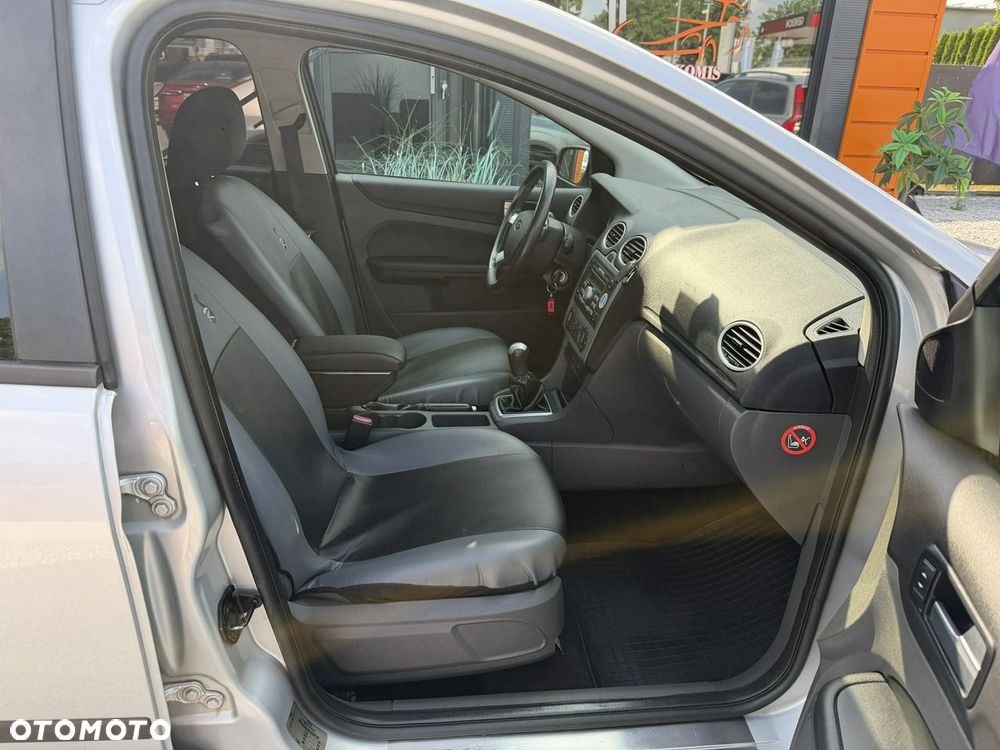 Ford Focus - 20