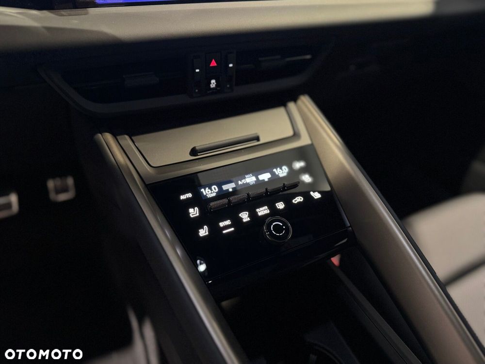 Porsche Macan - 26