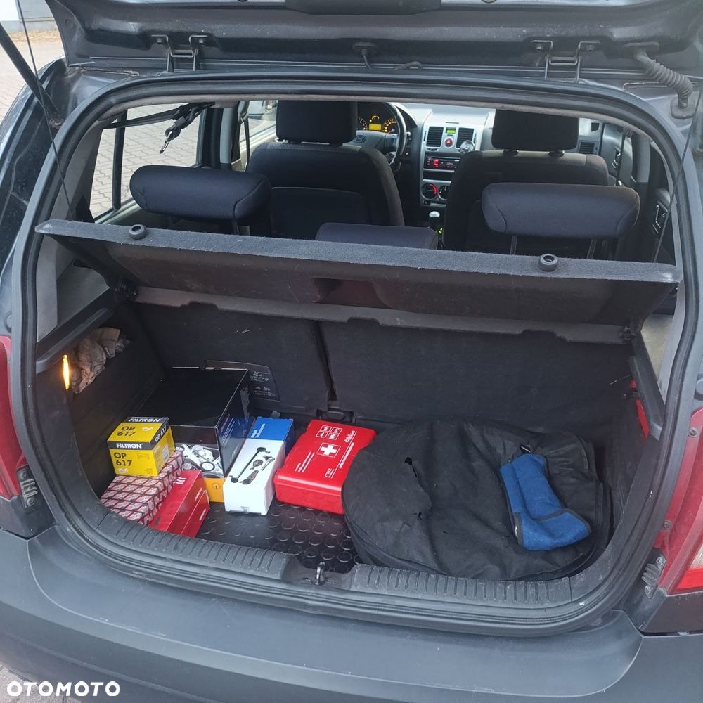 Hyundai Getz 1.4 Medio / Style - 12