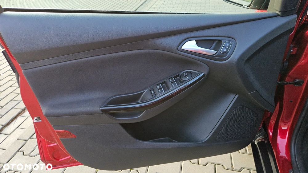 Ford Focus 1.5 EcoBoost STart-Stopp-System Titanium - 12