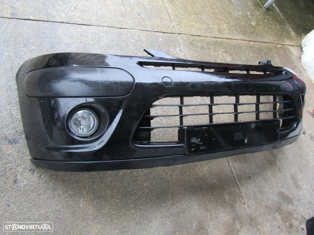 Para-choques Citroen C3  ano 2005 c/farois de nevoeiro original em bom estado - 3