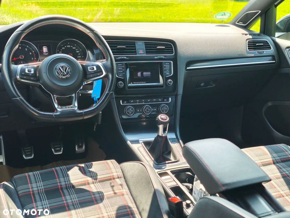 Volkswagen Golf GTI BlueMotion Technology - 15
