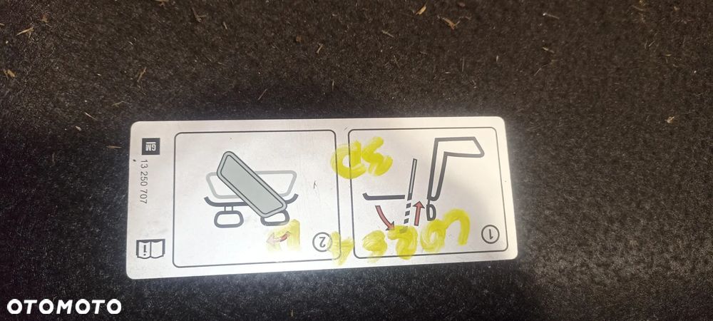 Półka Bagażnika Opel Corsa D 3D - 2