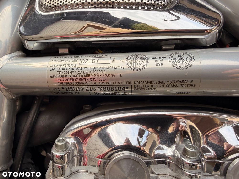Harley-Davidson V-Rod Street Rod - 8