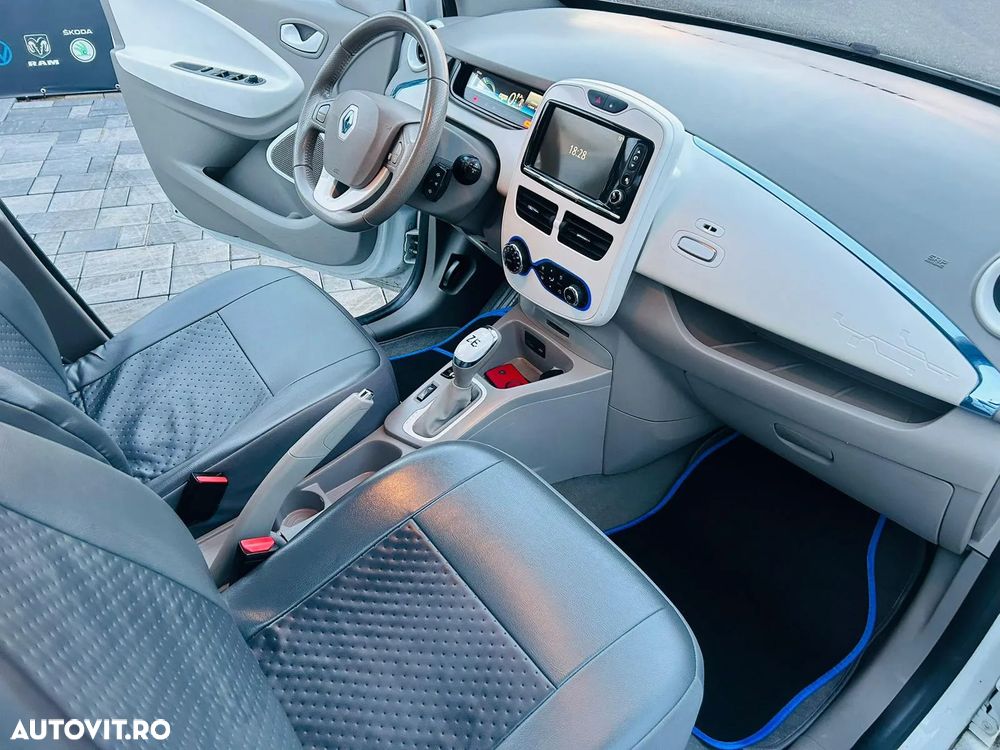 Renault ZOE - 6