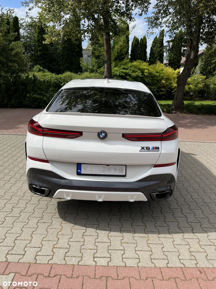 BMW X6 xDrive40i - 9