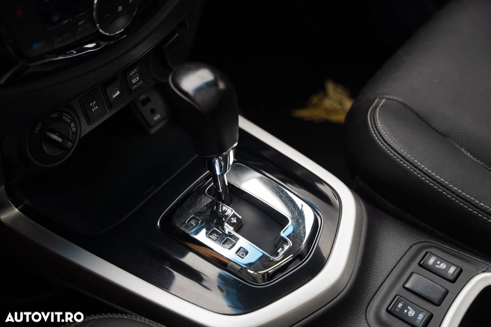 Nissan Navara Bi Turbo Double Cab Tekna Aut. - 20