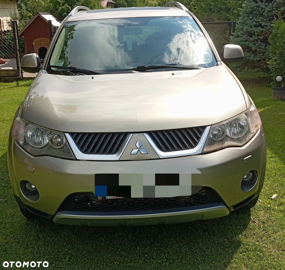Mitsubishi Outlander 2.0 DID Instyle - 14