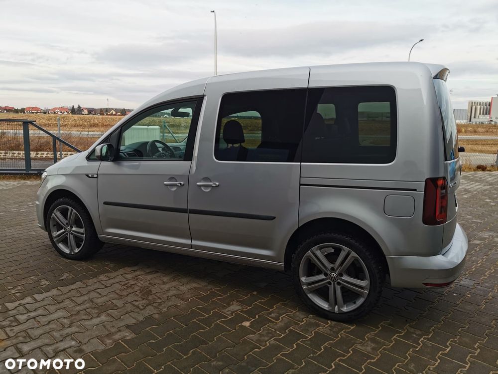 Volkswagen Caddy 2.0 TDI Comfortline DSG - 6
