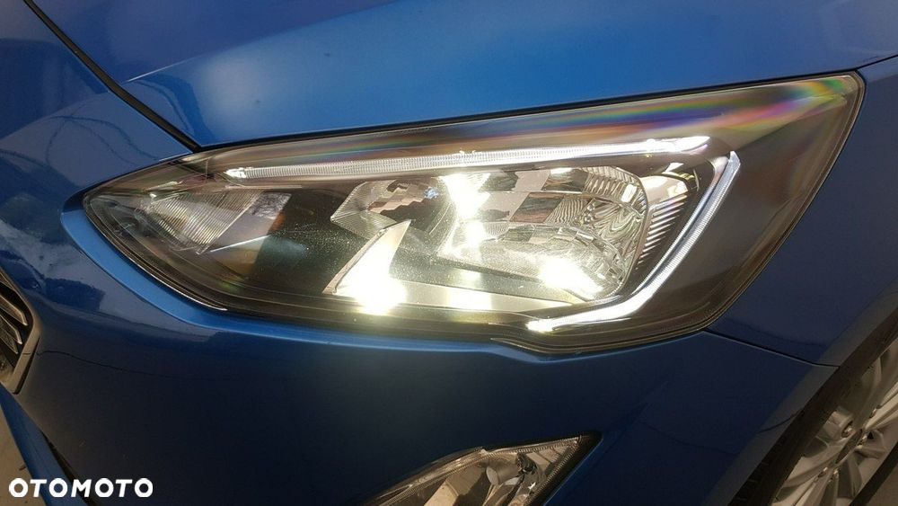 Ford Focus - 10