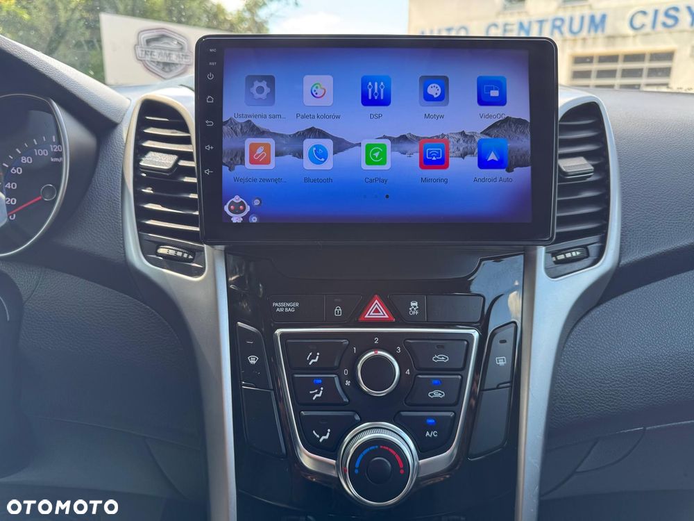 Hyundai i30 - 23