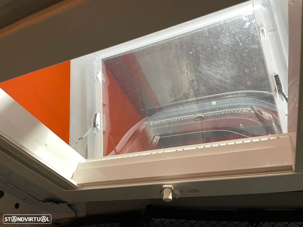 Peugeot Partner - 25