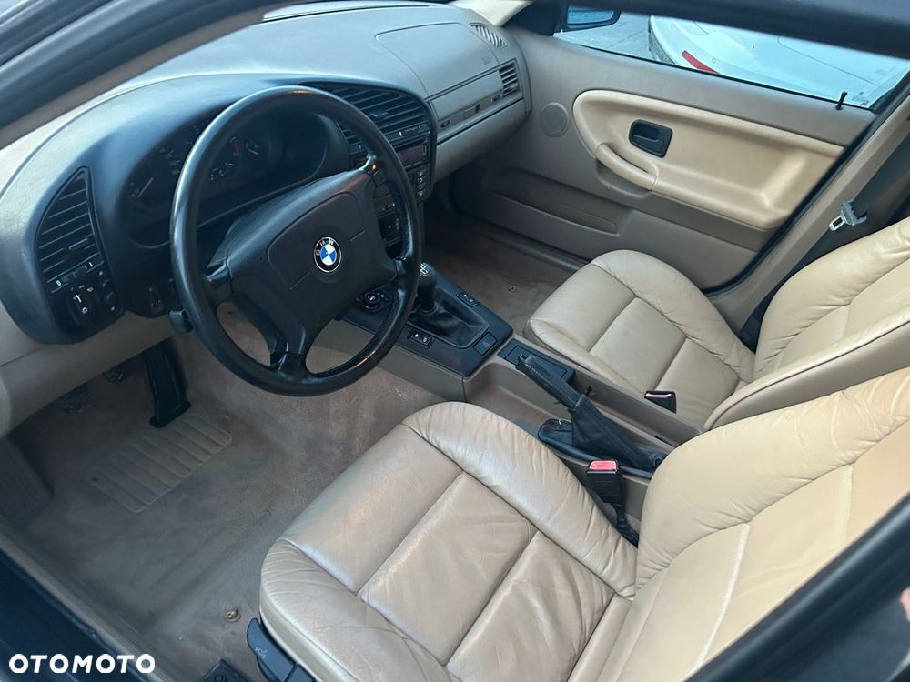 BMW Seria 3 - 15
