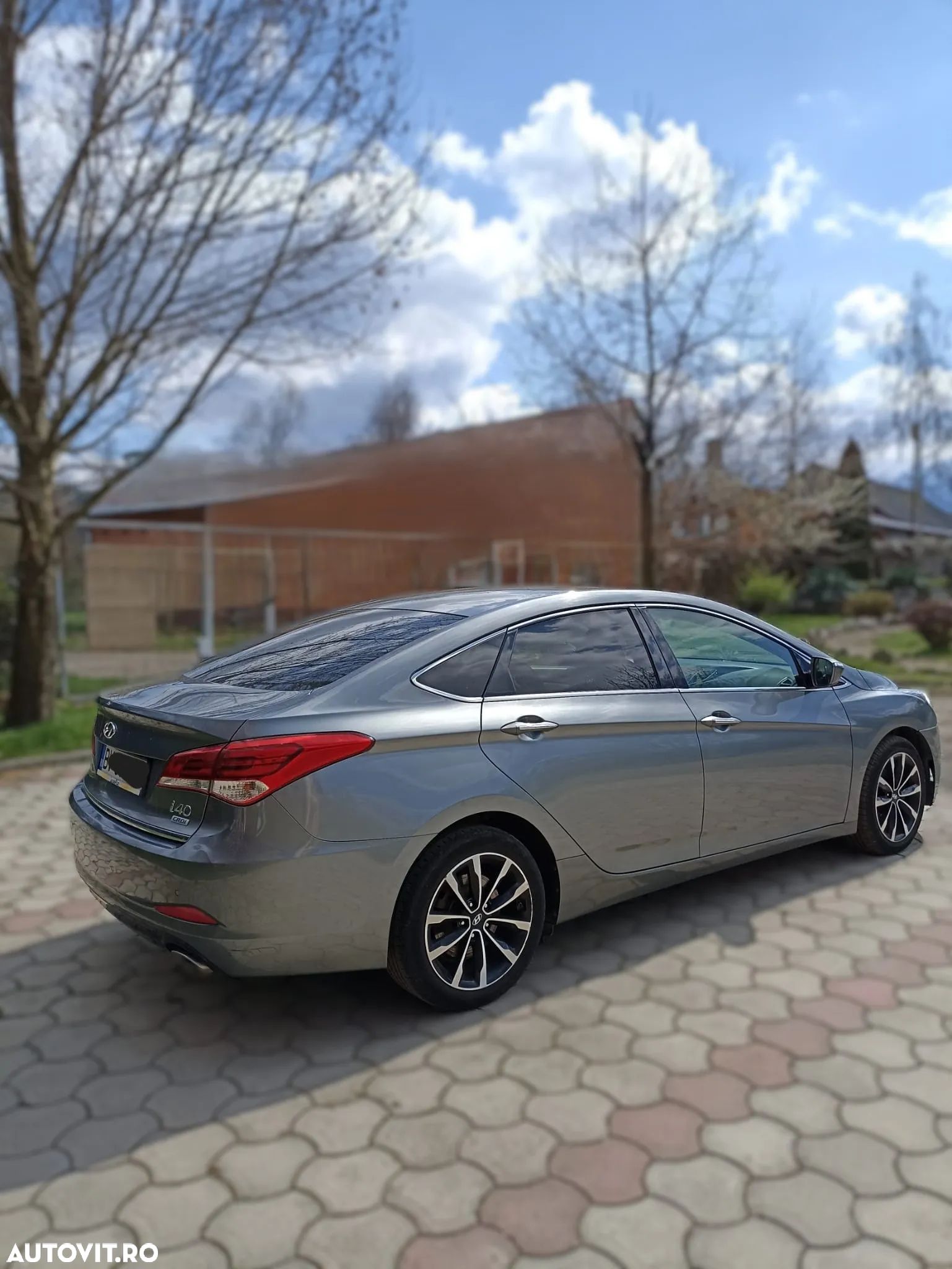Hyundai i40 1.7 CRDI CW ISG Supreme+ - 1