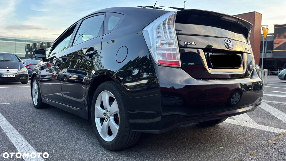 Toyota Prius 1.8 HSD Premium - 12