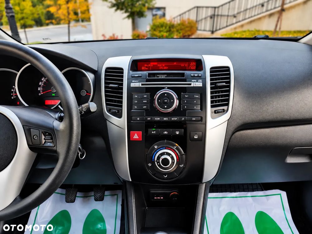 Kia Venga 1.4 CVVT Attract - 21