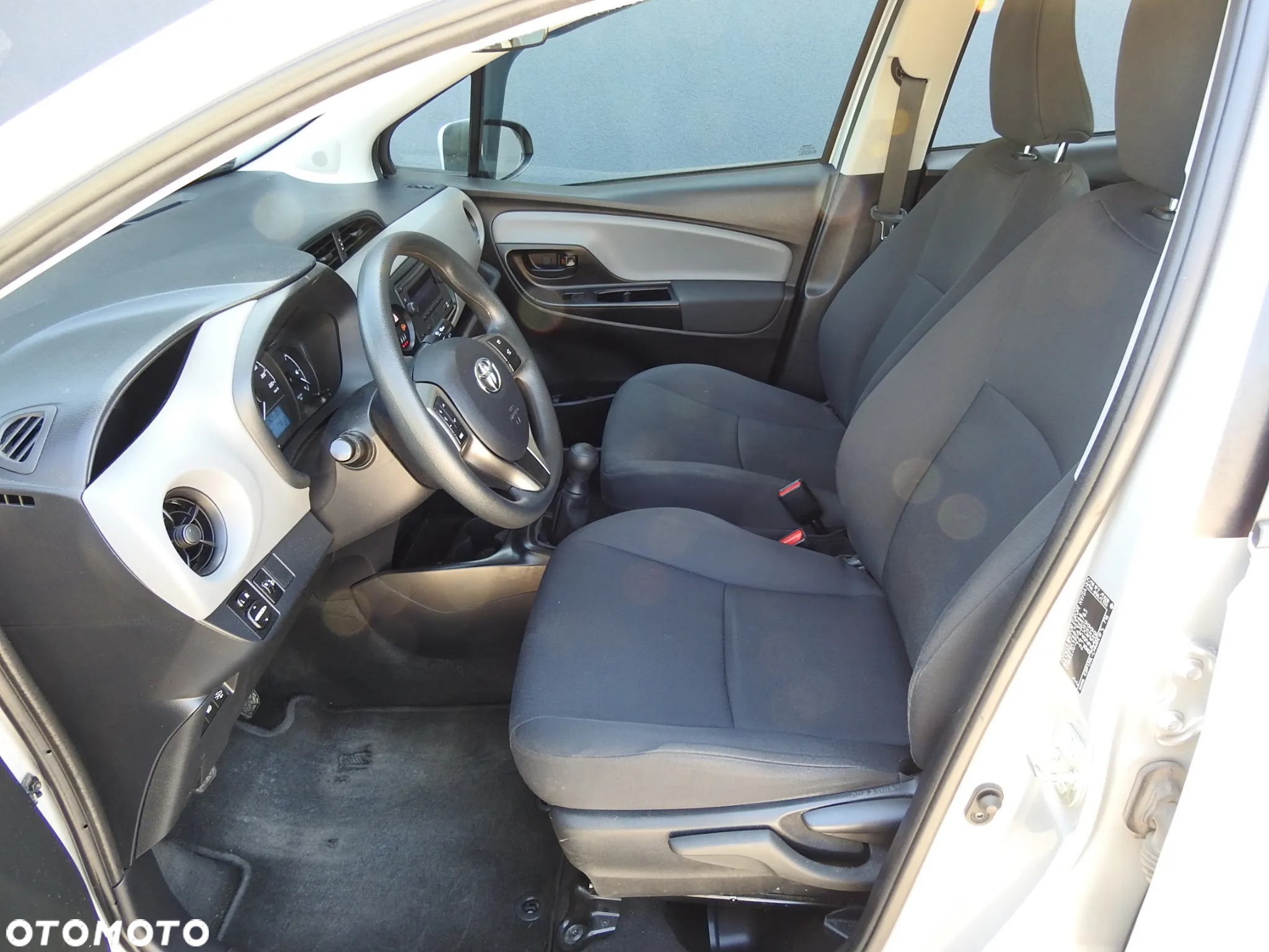 Toyota Yaris 1.0 Active - 9