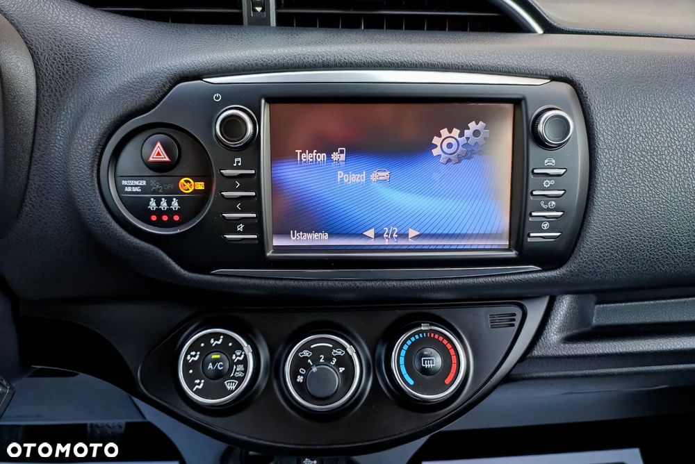 Toyota Yaris 1.0 Premium - 14