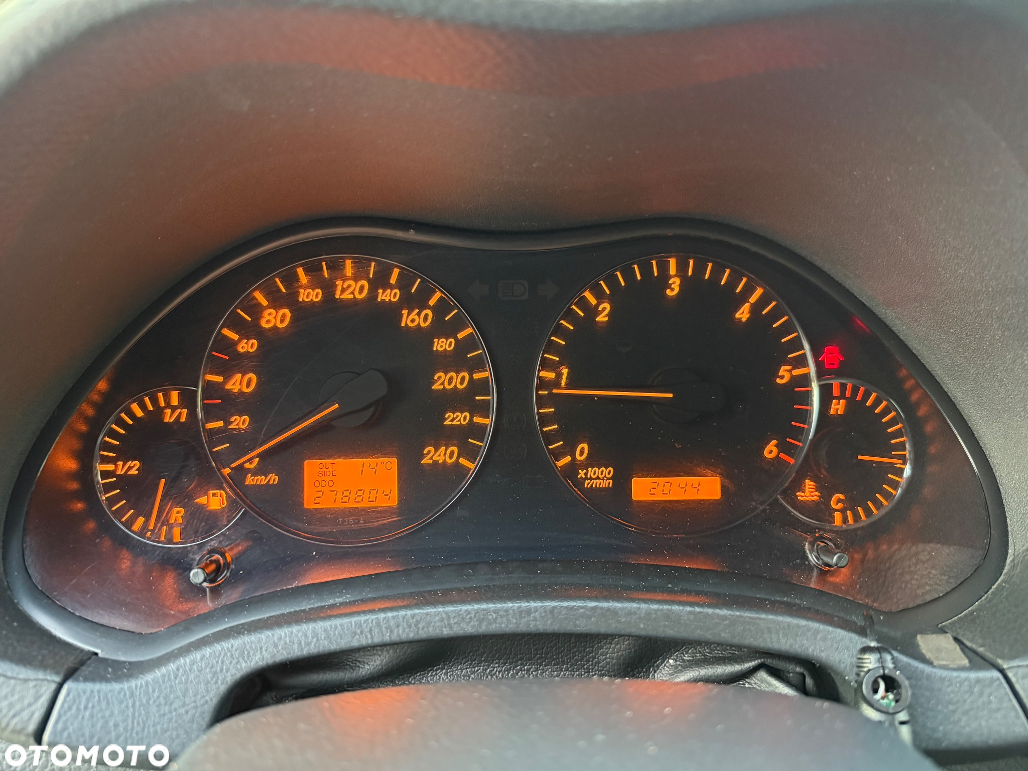 Toyota Avensis 2.0 D-4D Combi - 13