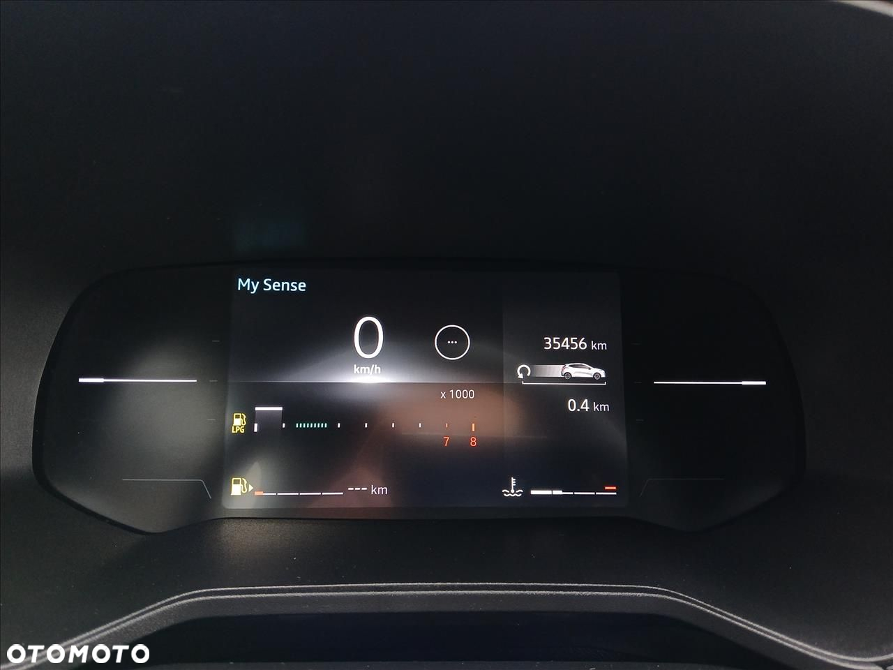 Renault Clio 1.0 TCe Techno - 12
