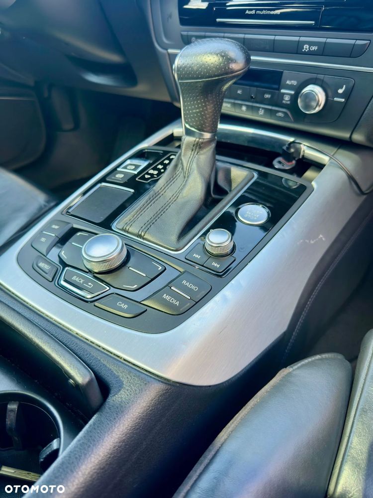 Audi A6 Avant - 11