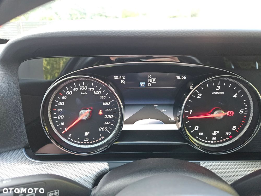 Mercedes-Benz Klasa E 220 d Avantgarde - 15