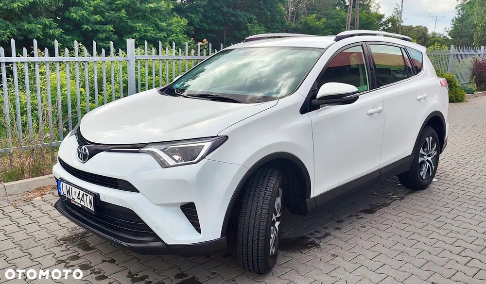 Toyota RAV4 2.0 D-4D Active 4x2 - 7