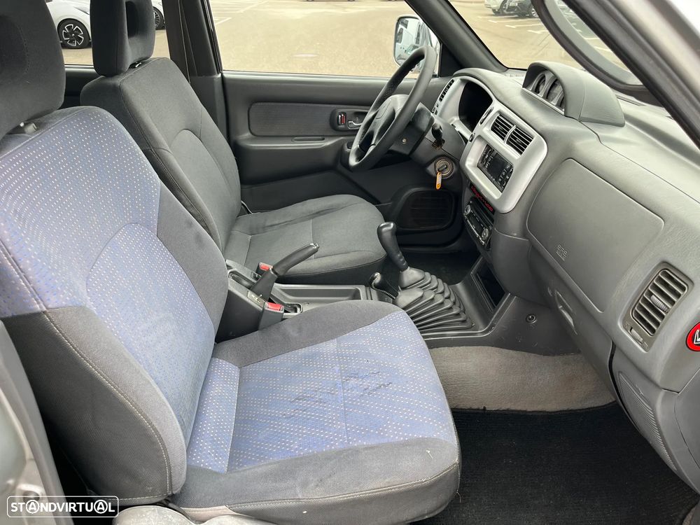 Mitsubishi L200 2.5 TD Strakar Elegance HT - 18