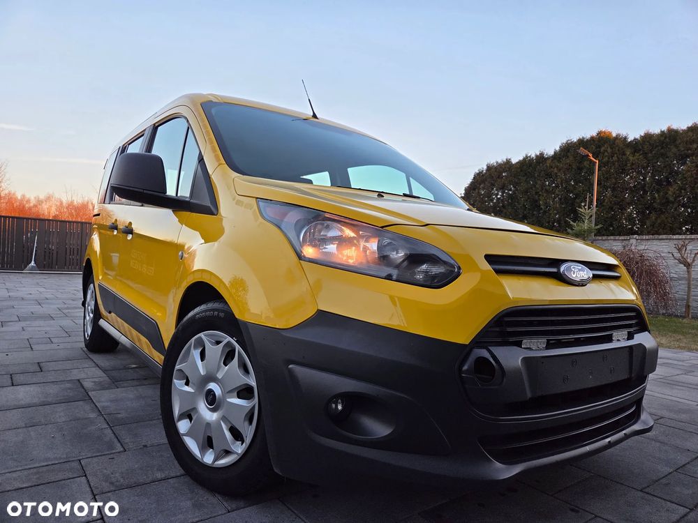 Ford Tourneo Connect 1.0 EcoBoost Start-Stop Ambiente - 2