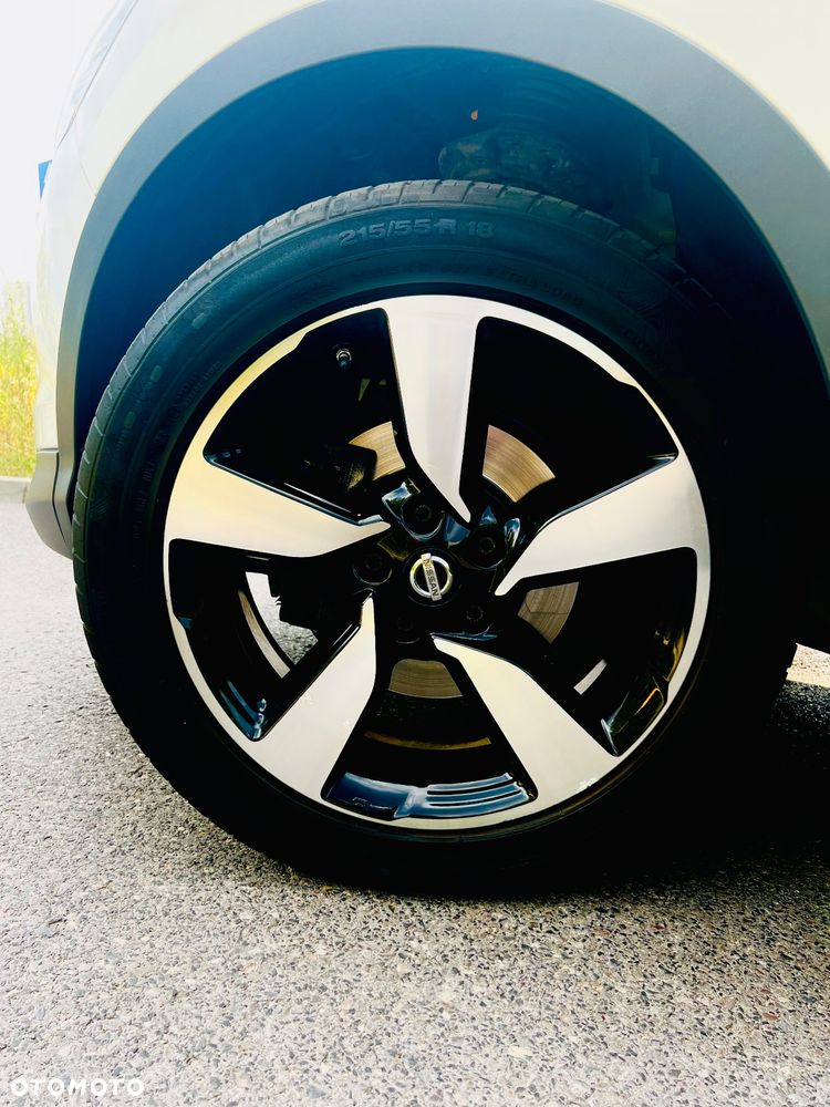 Nissan Qashqai 1.2 DIG-T N-Connecta EU6 - 3