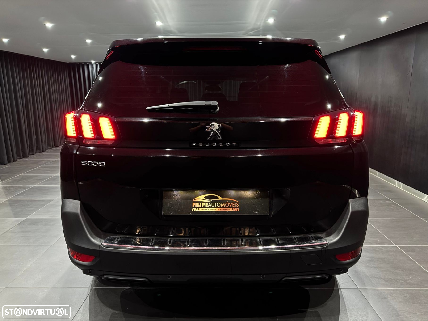 Peugeot 5008 1.2 PureTech Allure Pack EAT8 - 7