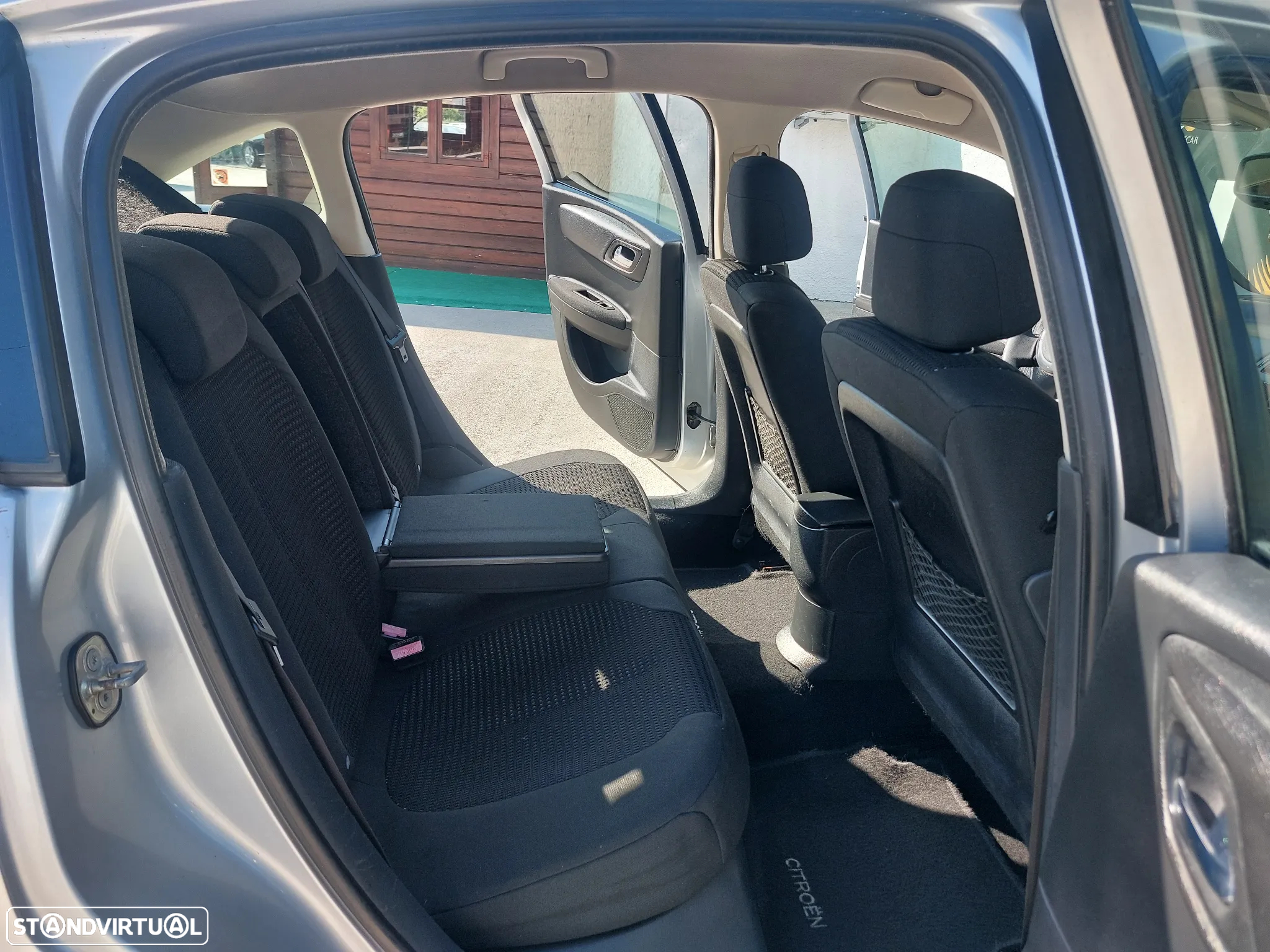 Citroën C4 1.6 HDi 110 VTR Pack - 11