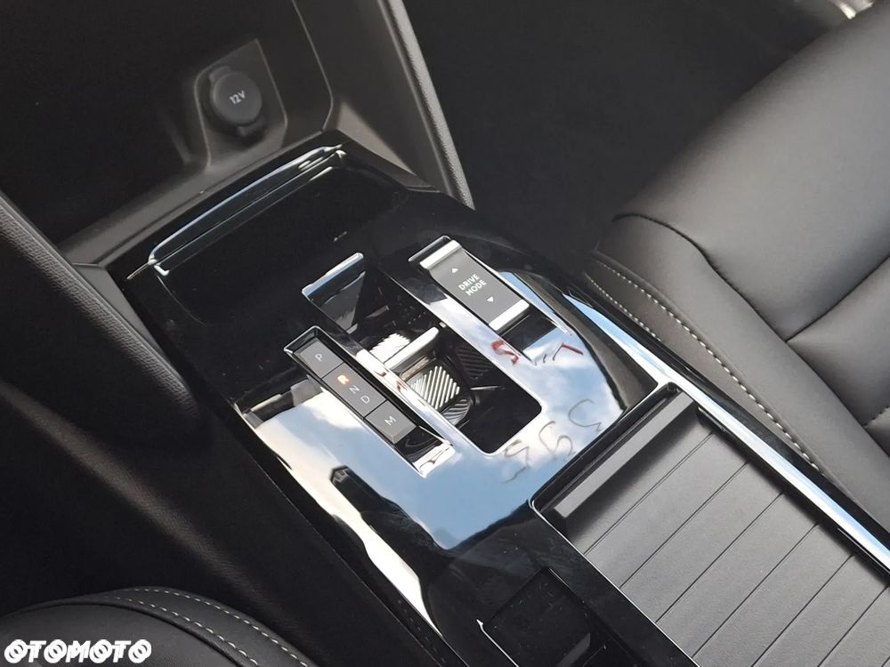 Citroën C4 1.2 PureTech Max S&S EAT8 - 14