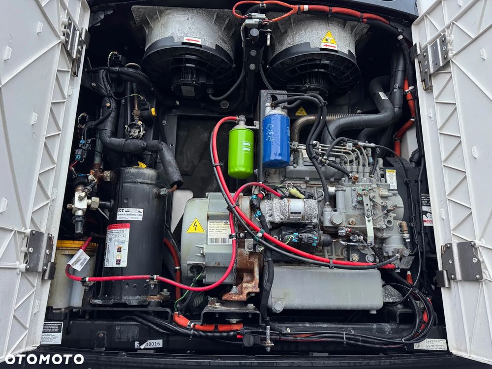 Krone Chłodnia ,Doppelstock ,Wynajem,  Carrier Vector 1550 - 32