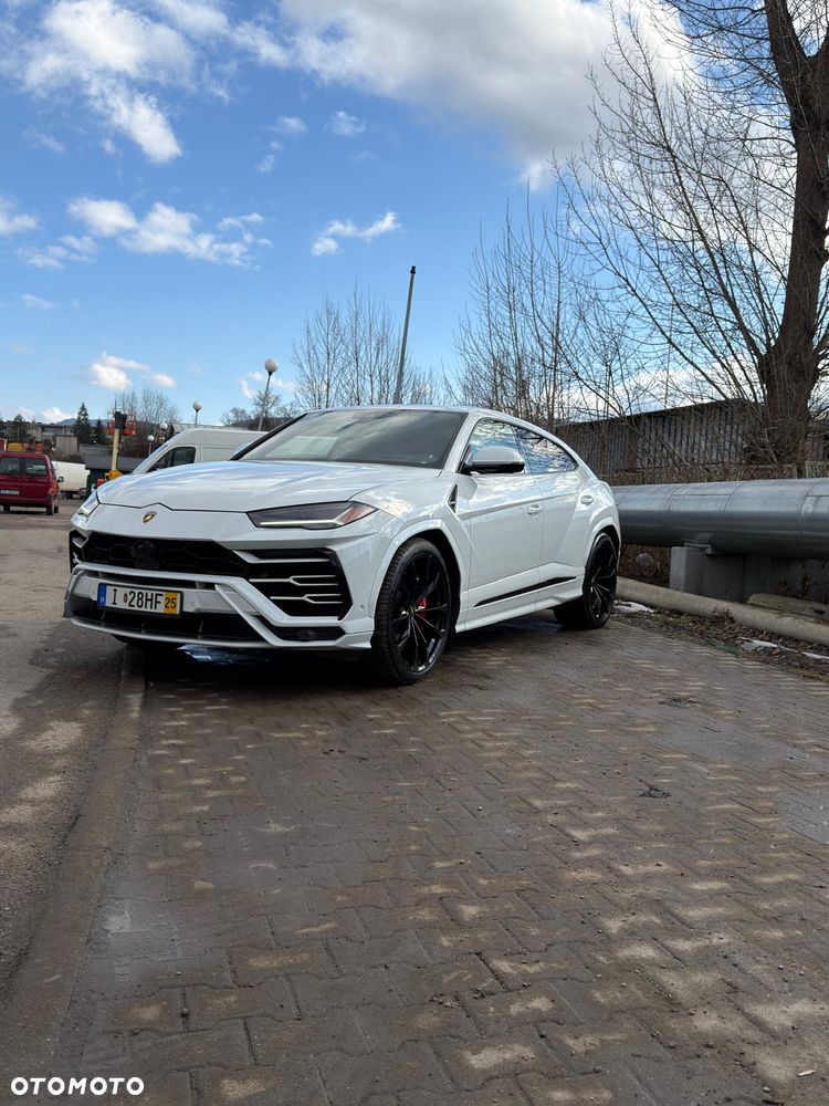 Lamborghini Urus - 7