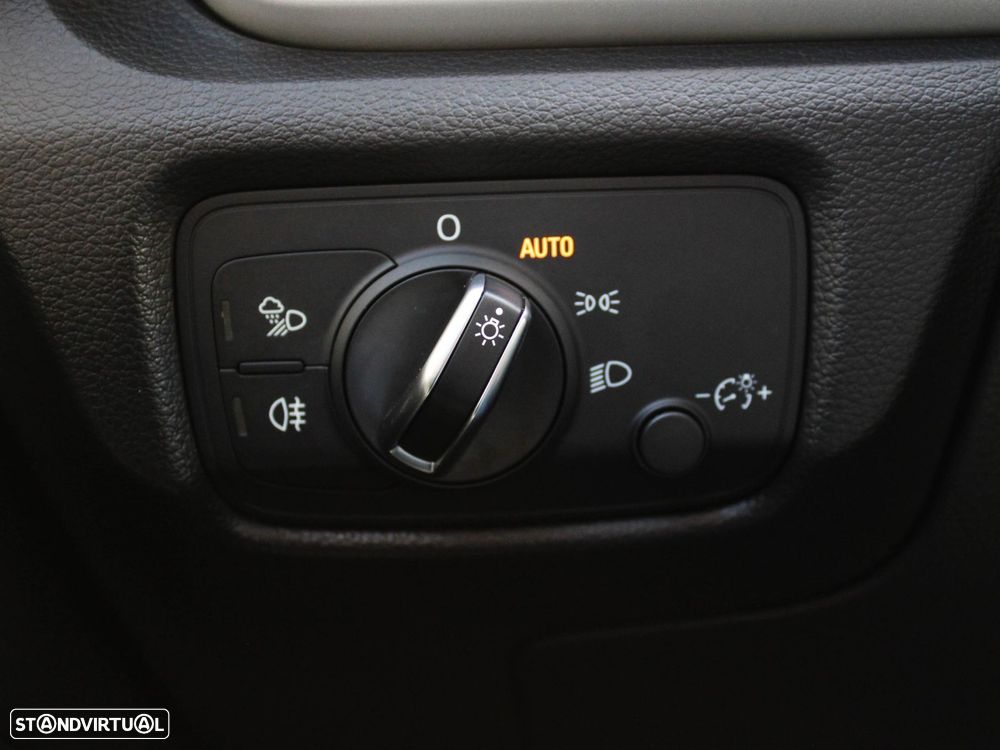 Audi A3 Sportback 30 TFSI S tronic - 28