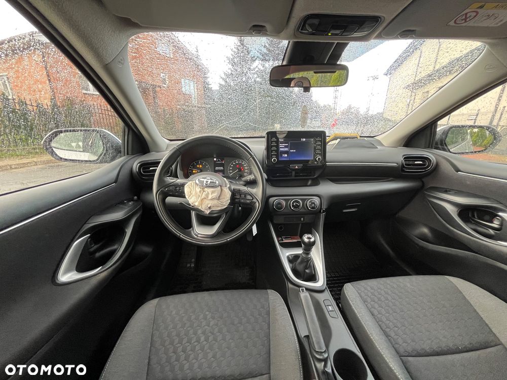 Toyota Yaris 1.5 Active - 19