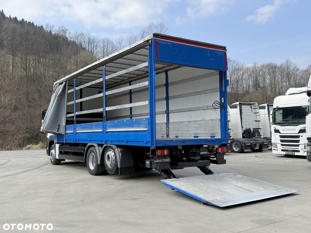 MAN TGS 26.320 6x2 // Oś skrętna i podnoszona // Zabudowa 8.30 // Specjalny //Burty // Winda // - 11