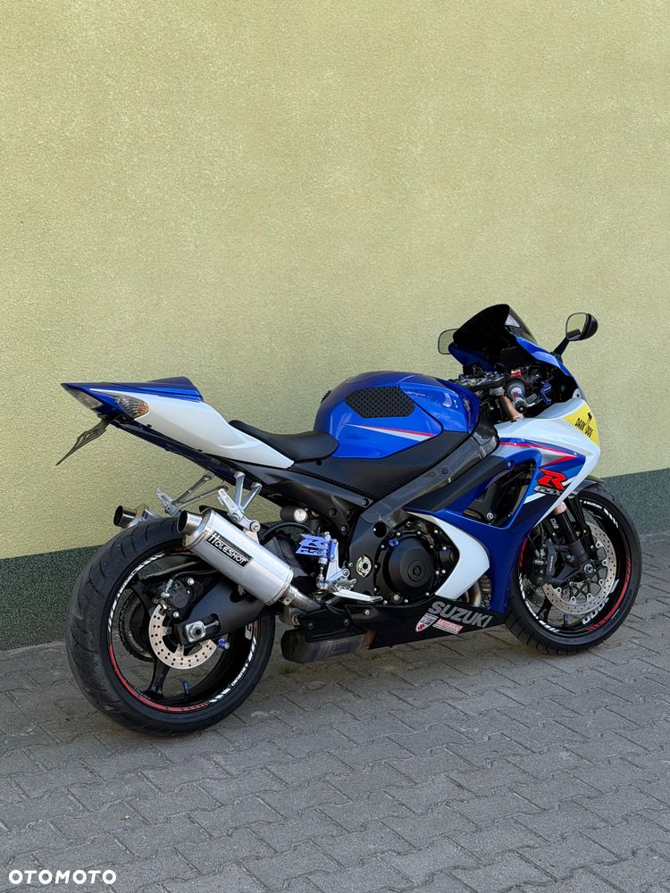 Suzuki GSX-R - 10