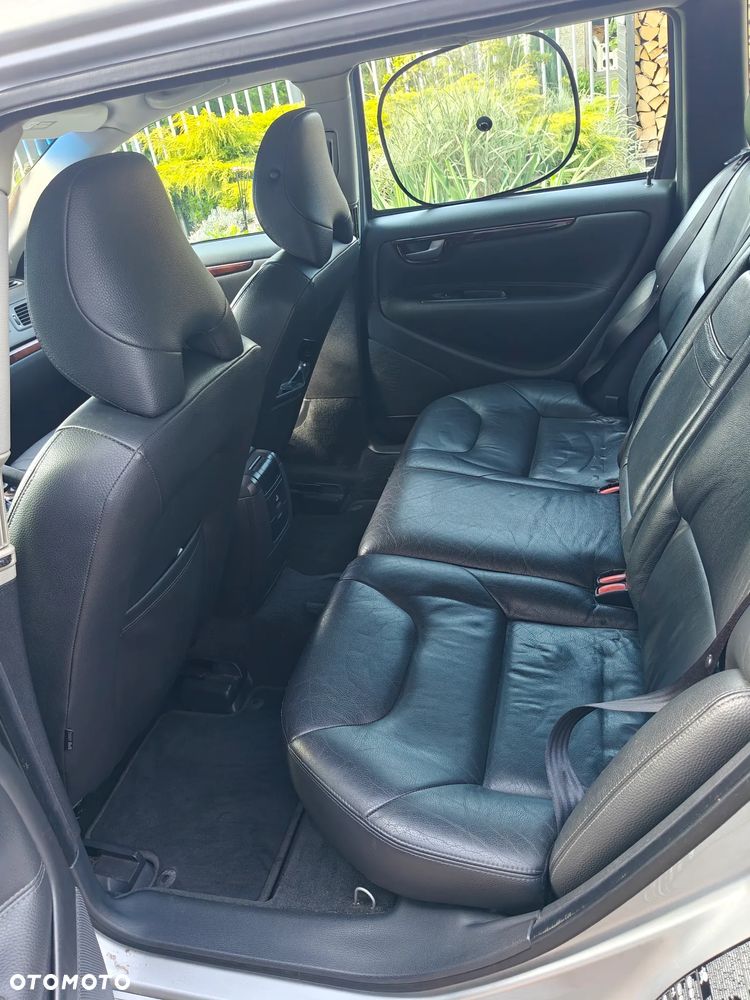 Volvo V70 2.5T Kinetic - 15