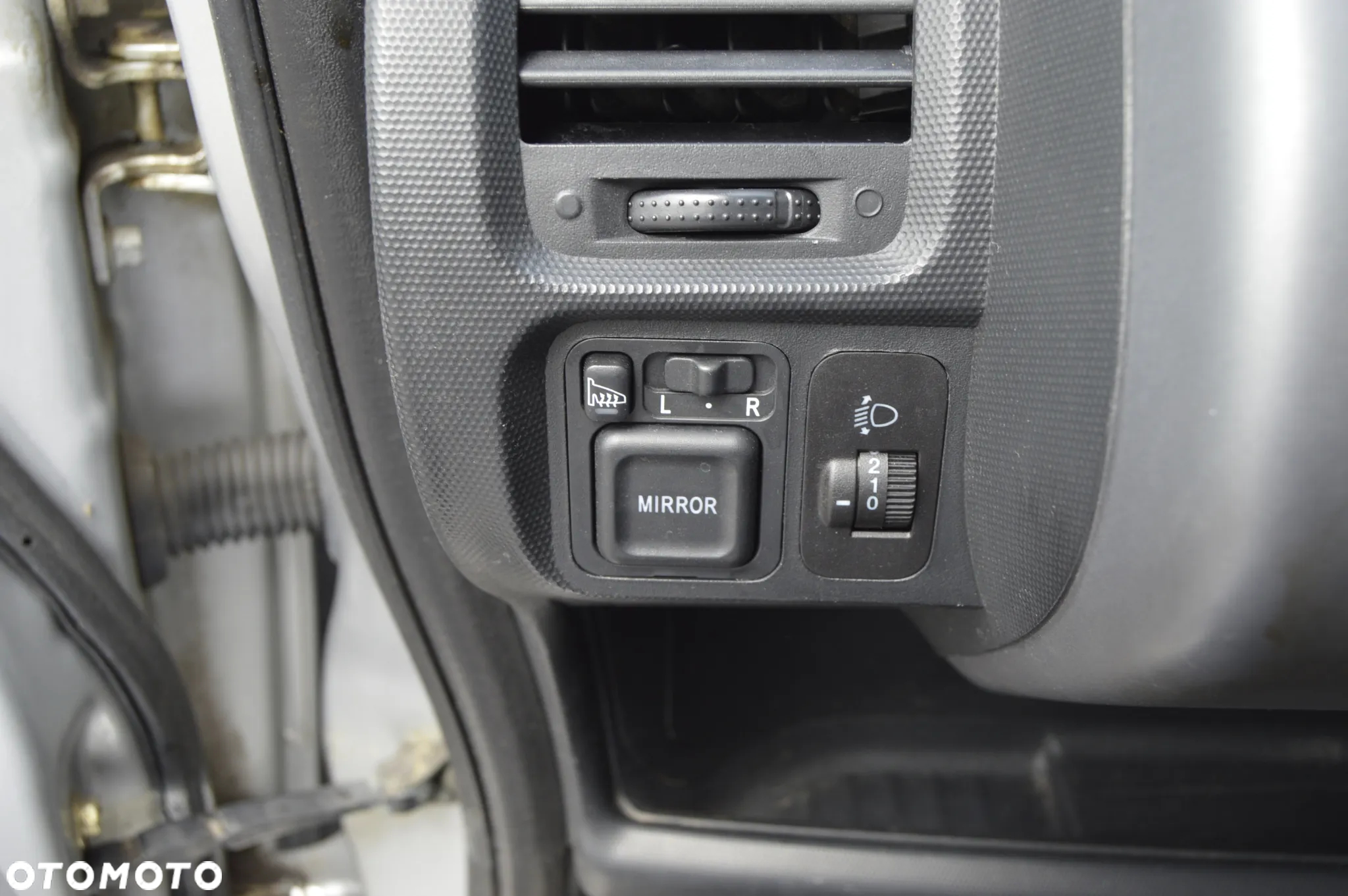 Honda Jazz 1.4 LS - 14