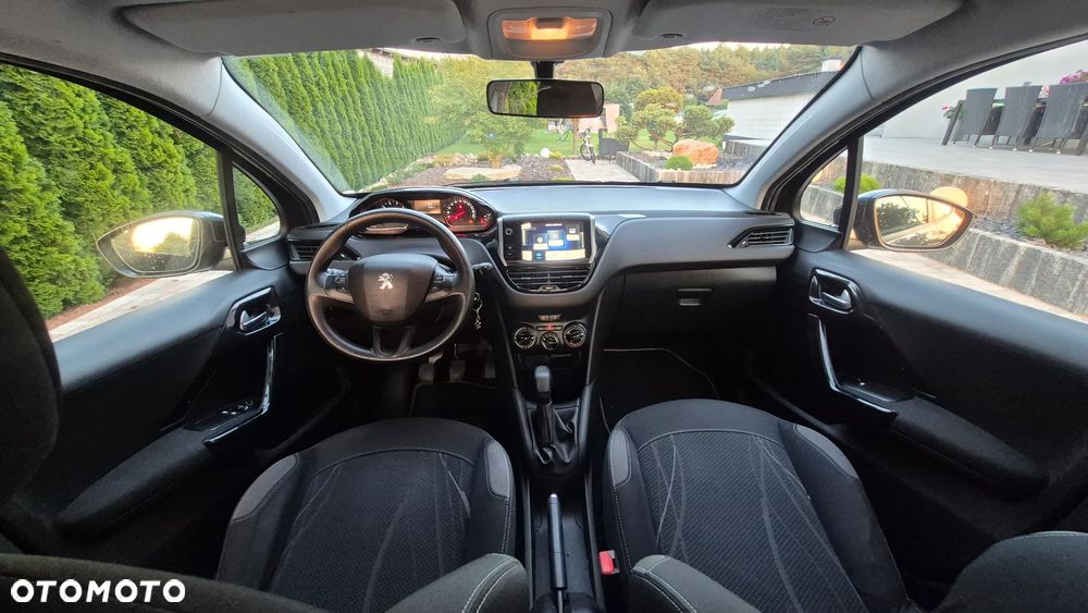 Peugeot 208 1.2 VTi Style - 8