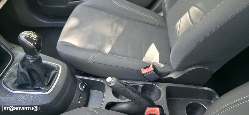 Ford Fiesta 1.6 TDCI ECOnetic Trend - 10