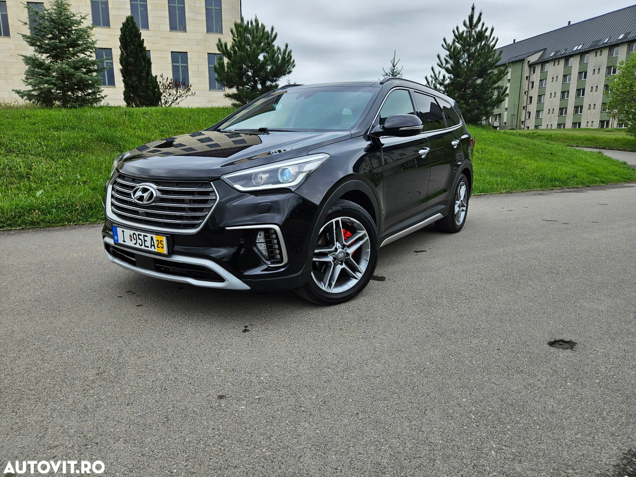 Hyundai Santa Fe 2.2 CRDi 4WD 8AT Luxury - 2