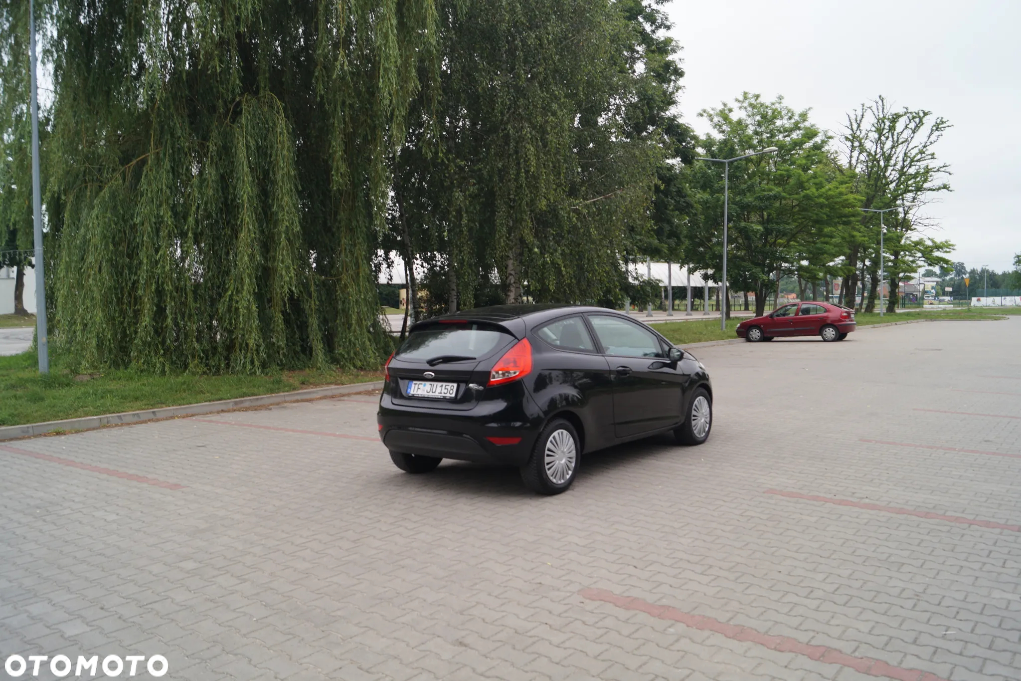 Ford Fiesta 1.25 Trend - 31